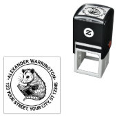 Cute Opossum Reading Book Name Return Address セルフインキングスタンプ (インサイチュ)