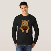 Cute Orange Cat in Pocket Cat Tシャツ (正面フル)