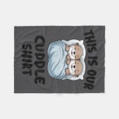 Cute Otters Snuggling This Is Our Cuddle  フリースブランケット (正面(横))