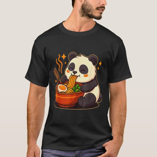 Cute Panda Eating Ramen Noodles  Tシャツ (正面)