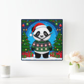 Cute Panda In Christmas Sweater Wears Santa Hat スクエア壁時計 (ホーム)