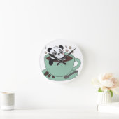 Cute Panda In Coffee Cup Coffee Lover Gift ラウンド壁時計 (ホーム)