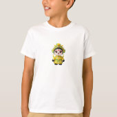 Cute Panda in Peking Opera Outfit T-Shirt Tシャツ (正面)