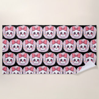 Cute Pastel Goth Skull with Bow ビーチタオル