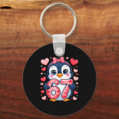 Cute Penguin 67 Six Seven Valentine Hearts 6 7 Mem キーホルダー (正面)