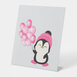 “Cute Penguin Holding a Balloon – Toddler/Child Te 台座サイン