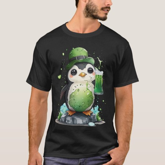 Cute Penguin Loves Beer St Patrick s Day Tシャツ (正面)