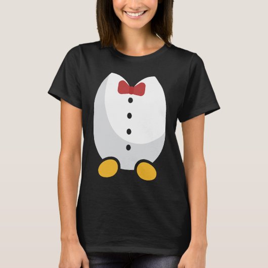 Cute Penguin Tuxedo Halloween Party Costume Idea Tシャツ (正面)