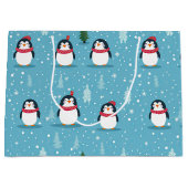 Cute Penguins on Light Blue with Snowflakes ラージペーパーバッグ (正面)