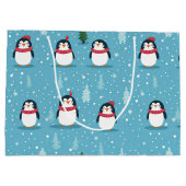 Cute Penguins on Light Blue with Snowflakes ラージペーパーバッグ (裏面)