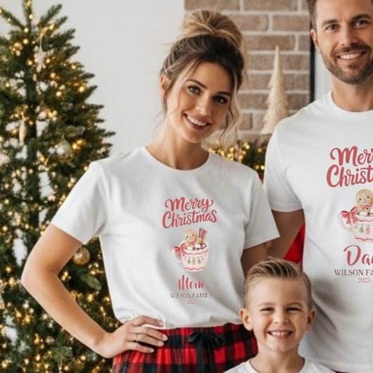 Cute Personalized “Merry Christmas” Family T-Shirt Tシャツ