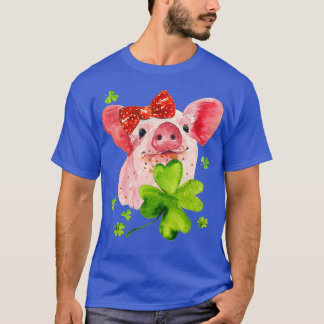Cute Pig Holding Shamrock Happy St Patrick's Day 2 Tシャツ