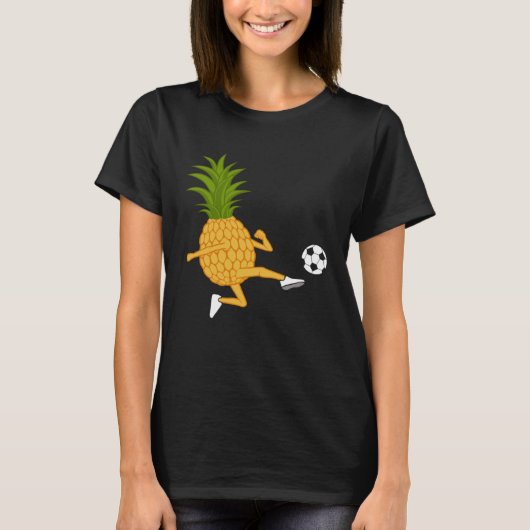 Cute Pineapple Kicking Ironic Summer Fruits Tシャツ (正面)