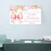 Cute Pink Bow Girl First Birthday 横断幕 (トレードショー)