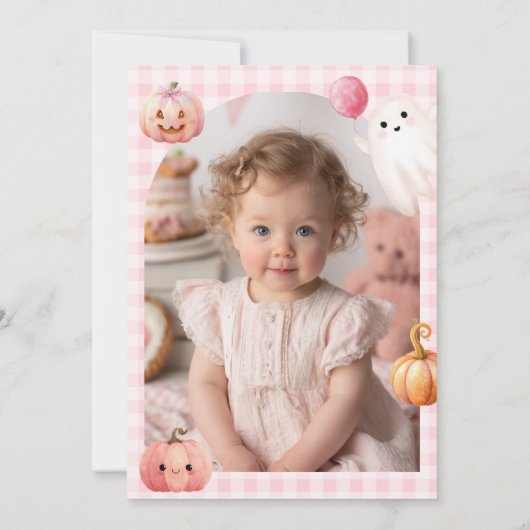 Cute Pink Gingham Spooky One Photo First Birthday 招待状 (裏面)