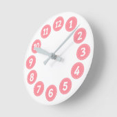 Cute Pink Numbers ラウンド壁時計 (傾斜)