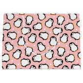 Cute pink penguin pattern ラージペーパーバッグ (正面)