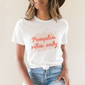 Cute Pink Pumpkin Vibes  Tシャツ