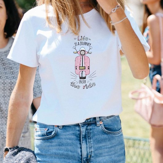 Cute Pink Scooter Enjoy the Ride Inspirational  Tシャツ