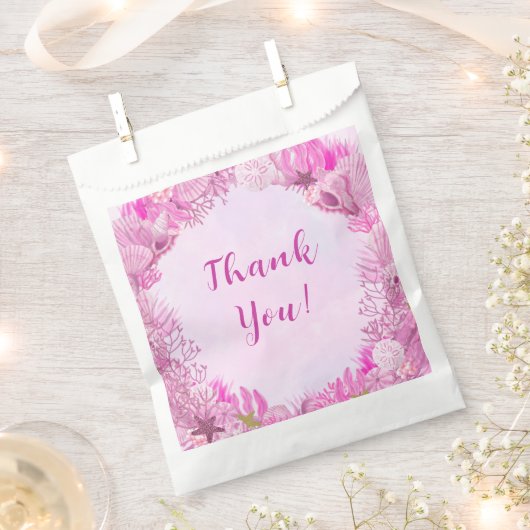 Cute Pink Under the Sea Girl Baby Shower フェイバーバッグ (クリップ留めされた状態)