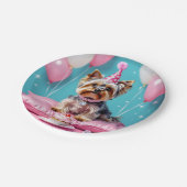 Cute Pink Yorkie Birthday ペーパープレート (アングル)