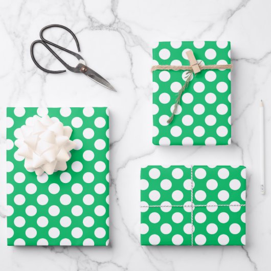 Cute polka dot tiled pattern green ラッピングペーパーシート (正面)