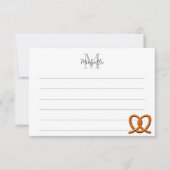 Cute Pretzel Drawing Lined Monogram Personalized ノートカード (正面)