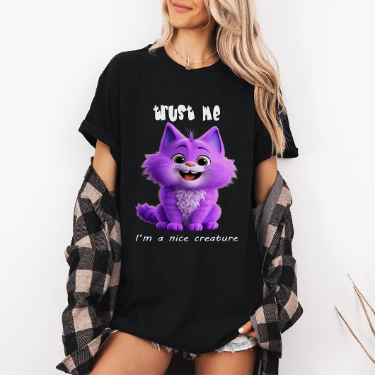 Cute Purple Cat | Trust Me I'm a Nice Creature Tシャツ