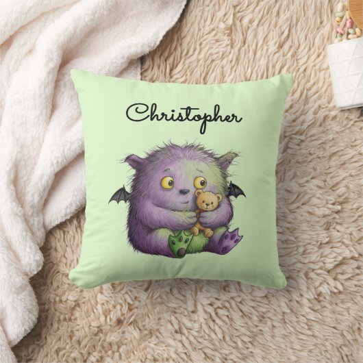Cute Purple Green Fluffy Monster Buddy クッション (ブランケット)