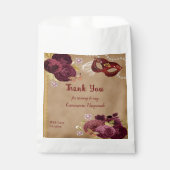 Cute Quinceañera Masquerade Burgundy English Roses フェイバーバッグ (正面)