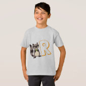 Cute R for Raccoon – キッズ英語Abcd Alphabet Tシャツ (正面フル)