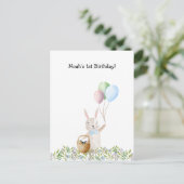 Cute Rabbit On A Picnic With Balloons Invitation ポストカード (スタンド正面)
