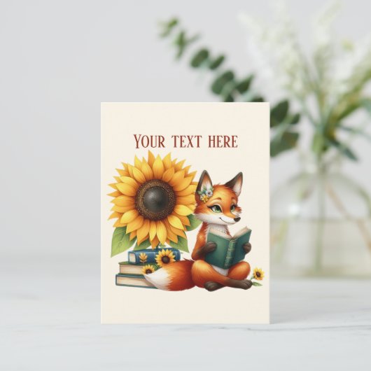 Cute reading fox customizable ポストカード (スタンド正面)
