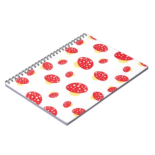 Cute Red Spotty Toadstool Mushrooms Pattern ノートブック (左側)