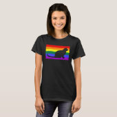 Cute Rescue Cat Love LGBTQ Gay Pride Flag Queer Tシャツ (正面フル)
