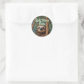 Cute retro boho Sloth Hang in there sloth vibes ラウンドシール (バッグ)
