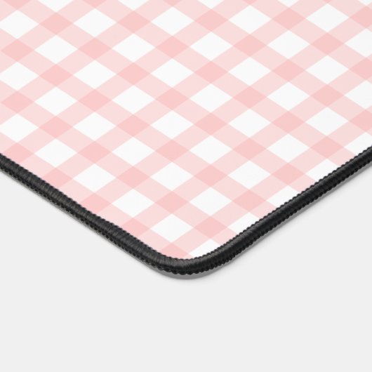 Cute Retro Pink Gingham Plaid pattern デスクマット (コーナー)