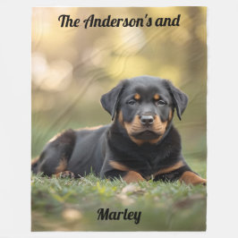 Cute Rottweiler Personalized フリースブランケット
