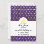 Cute Rubber Duck Modern Purple Baby Shower 招待状 (正面)