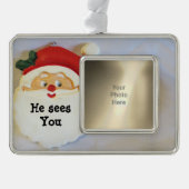 Cute Santaが写真をパーソナライズされた見る シルバープレートフレームオーナメント (正面)
