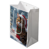 Cute Santa Paws Bengal Cat Christmas Personalized  ミディアムペーパーバッグ (正面アングル)