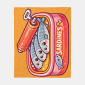 Cute Sardines Fish Cartoon フリースブランケット (正面)