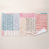 Cute seamless pattern in patchwork style. Simple d バスタオル (バスタオル)