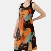 Cute seamless pattern with black cats and pumpkins エプロン (インサイチュ)