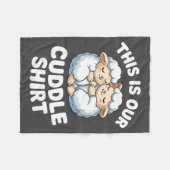 Cute Sheep Couple This Is Our Cuddle  フリースブランケット (正面(横))