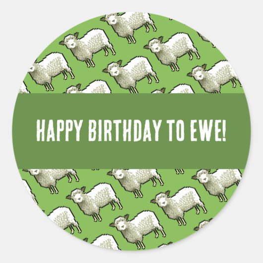 Cute Sheep Happy Birthday To Ewe Pixel Art Pattern ラウンドシール (正面)