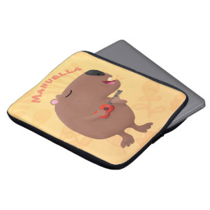 Cute singing capybara ukulele cartoon illustration ラップトップスリーブ