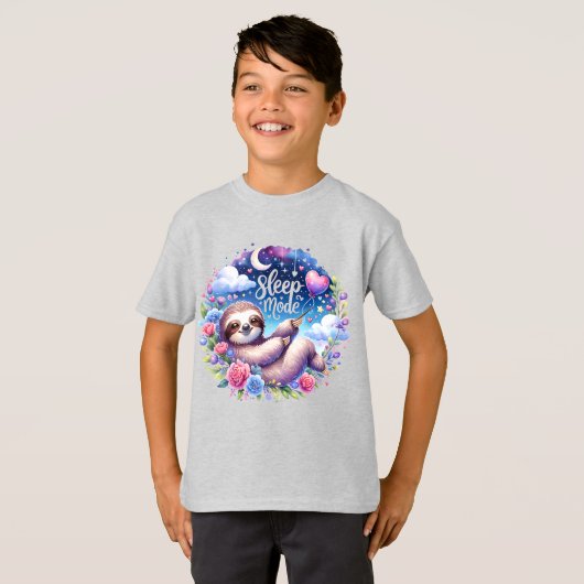 Cute Sleep Mode Sloth Night Sky T-Shirt Tシャツ (正面フル)