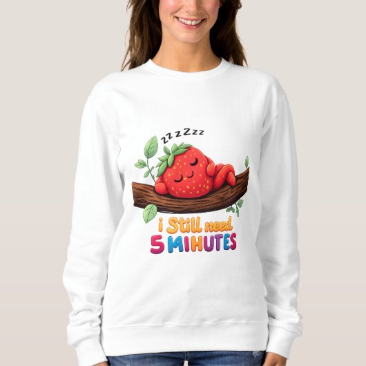 Cute Sleeping Strawberry – Women’s Crewneck Sweats スウェットシャツ (正面)