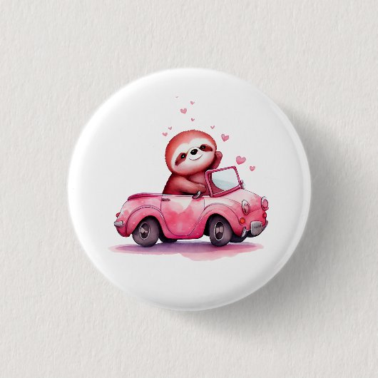 Cute Sloth Driving a Pink Convertible 缶バッジ (正面)